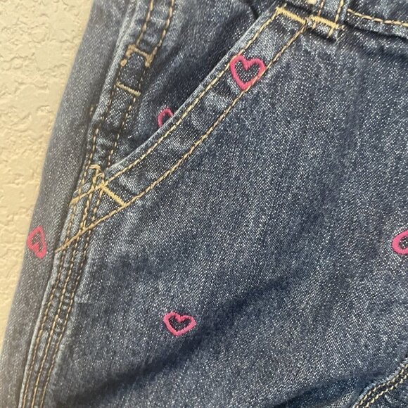 Oshkosh B'Gosh Girls 24 Months Vestbak Denim Bib Overalls Hearts Embroidered - Picture 4 of 9